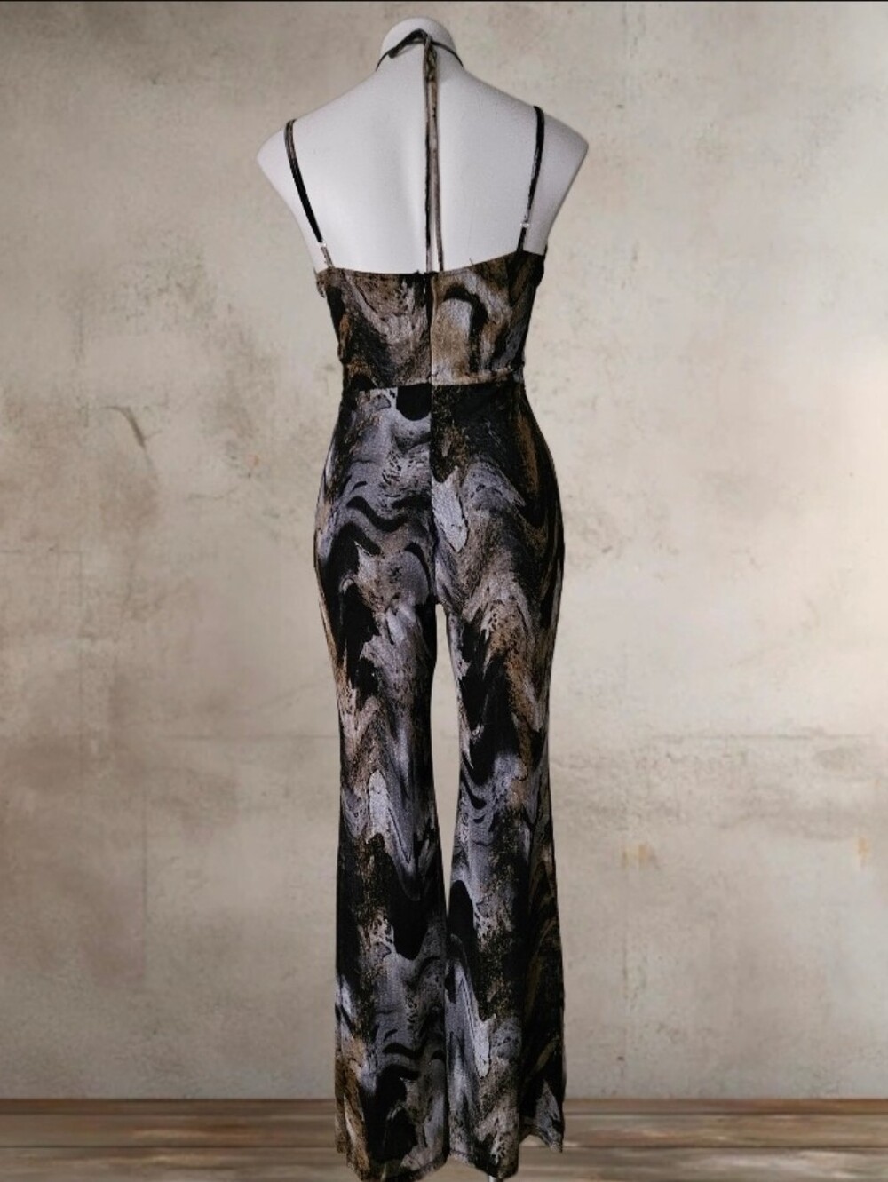 Fashion Nova Perfect Illusion Jumpsuit Size XL - Picture 4 of 8